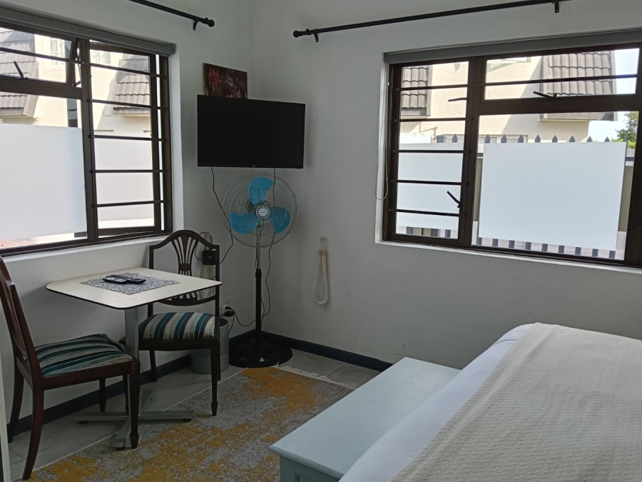 To Let 2 Bedroom Property for Rent in Vermont Western Cape